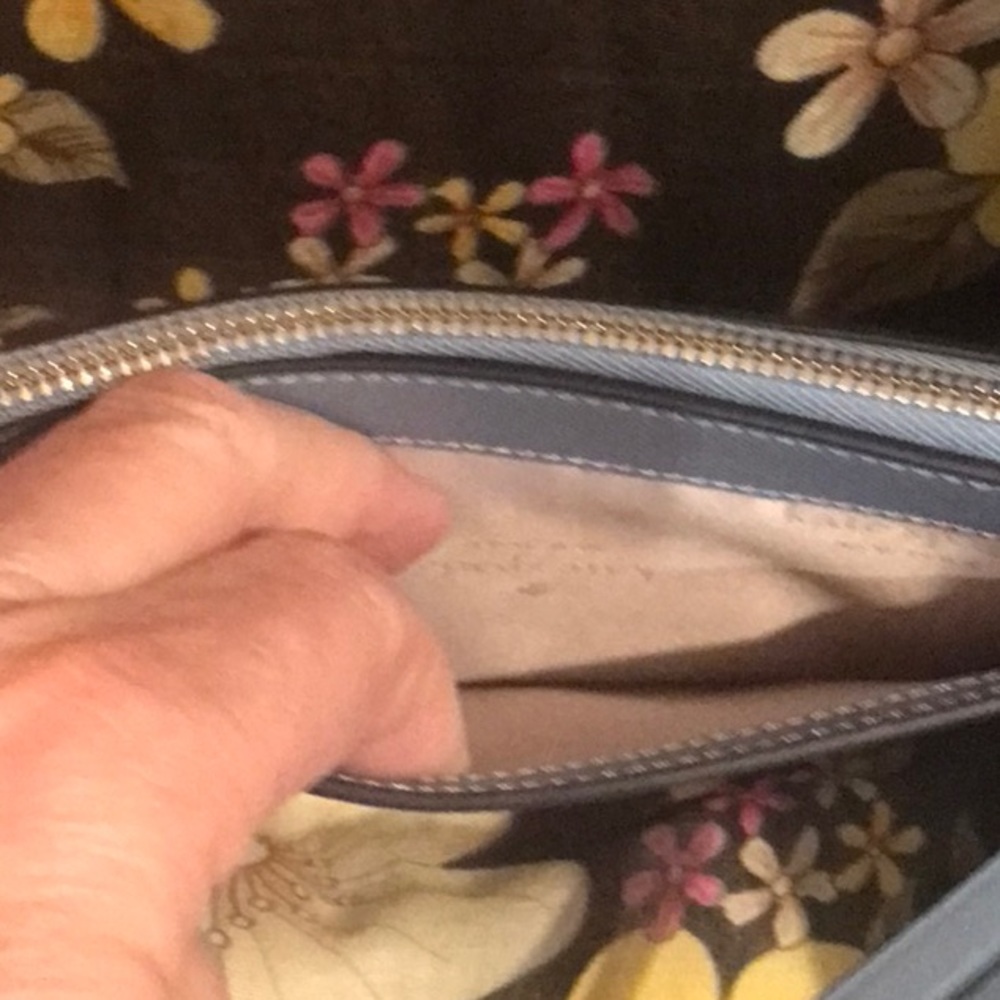 NWT Kate Spade Embroidered Floral Medium Wristlet NWT - Leather Slate Blue - Picture 8 of 13